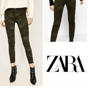 Zara Women's Green Camouflage Jeggings